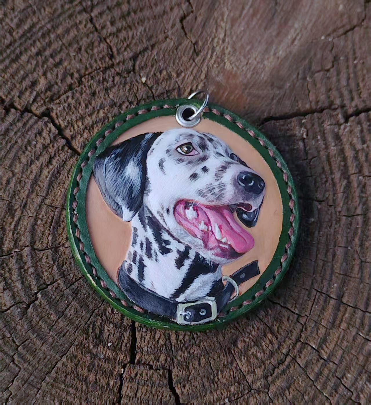 Custom Handmade Pet Portrait Leather Keychain – Personalized Dog & Cat Gift, Carved from Your Photo