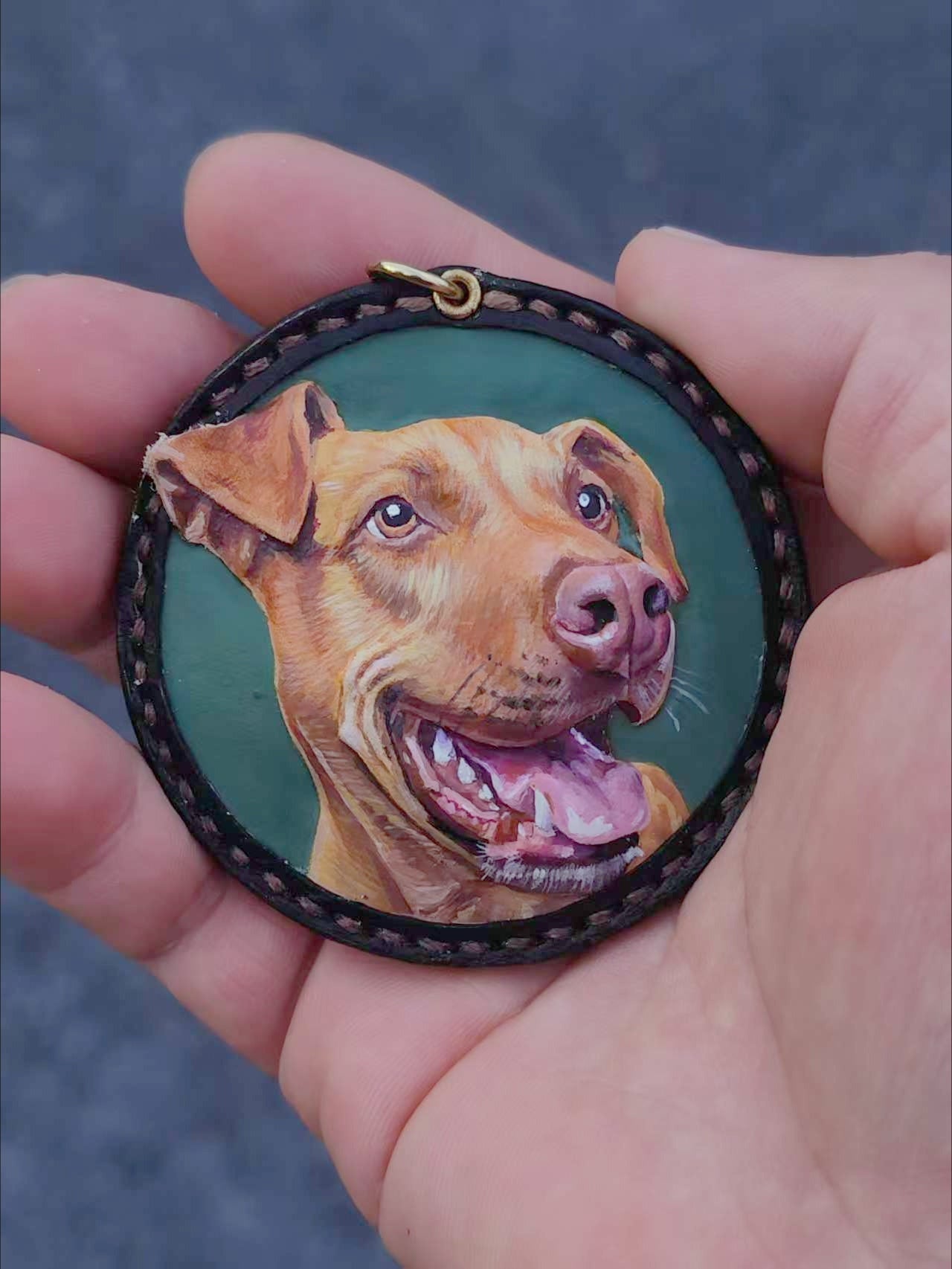 Custom Handmade Pet Portrait Leather Keychain – Personalized Dog & Cat Gift, Carved from Your Photo