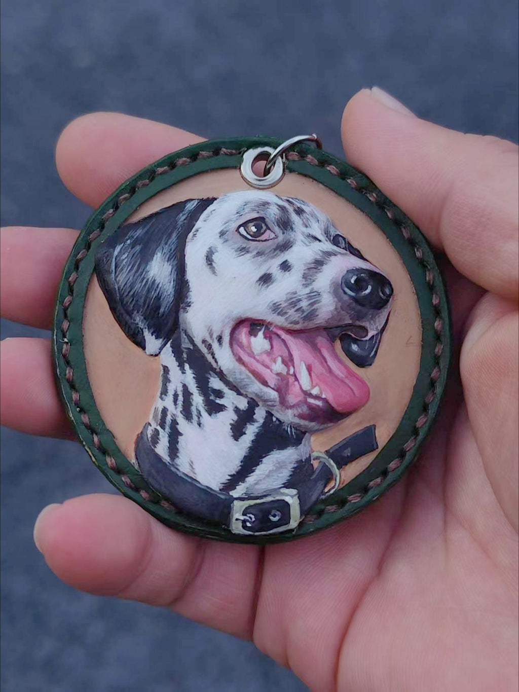 Custom Handmade Pet Portrait Leather Keychain – Personalized Dog & Cat Gift, Carved from Your Photo